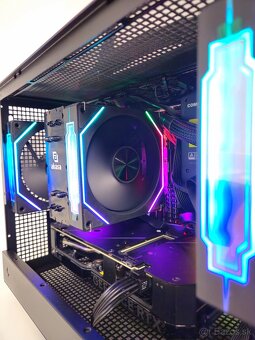ITX/5700X/32GB/4060Ti/M.2 1TB/650W - 6