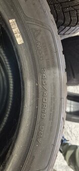 245/40R19 zimné Goodyear - 6