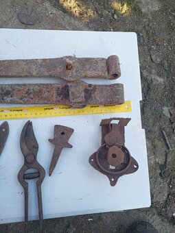 Pánty.zamok.gule.kleste.nakovka - 6