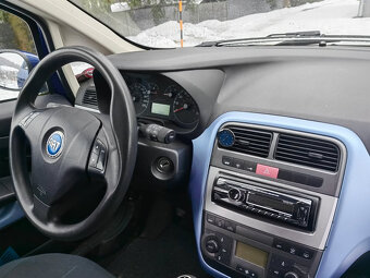 Fiat Grande Punto - 6