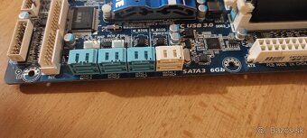 GIGABYTE P55A-UD4 + Intel Core i7-870 - 6