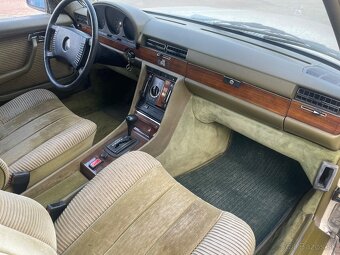 Veterán Mercedes Benz w116 280 SE policajna limuzina - 6