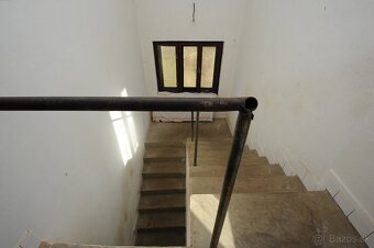 4 izbový rodinný dom 2 x balkón NA PREDAJ - 6