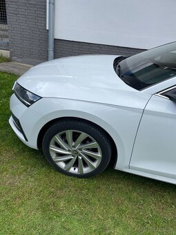Skoda Octavia IV Combi 2021 2.0 TDI 110kw - 6