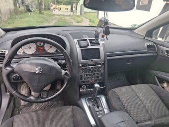 Predám peugeot 407 2.0 hdi 2500eur. - 6