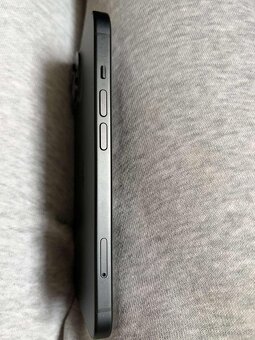 Iphone 15 128 GB - 6