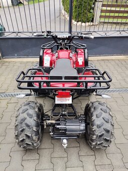 Akumulátorová štvorkolka hecht - 6