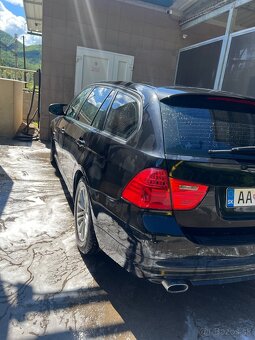 BMW e91 320d facelift - 6