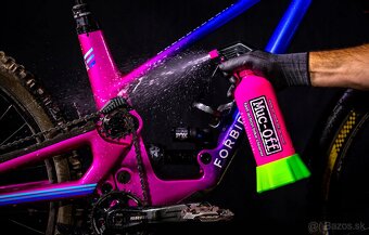 Čistiaca sada Muc-Off Bottle for Life + 4x Punk Powder - 6