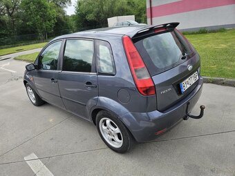Ford Fiesta - 6