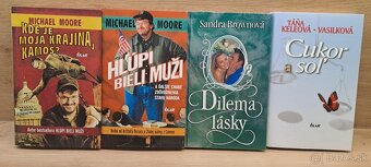 Väčšie množstvo rôznych kníh - 6