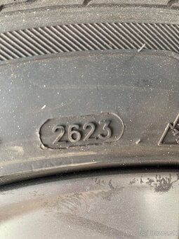 235/45 R18 pneu - 6