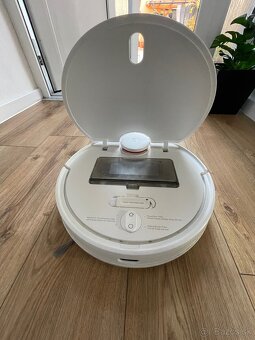 Predávam vysávač Xiaomi Vacum - 6
