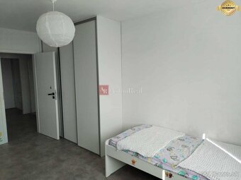 Predaj:4-izbový byt 86 m2 v Martine Košúty 2 Zariadený - 6