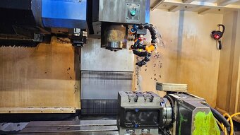 CNC frézovací centrum Hwacheon Vesta 1000 12K - 6