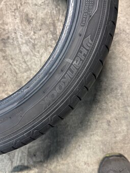 235/45R18 - 6