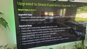 NVIDIA shield TV pro s ovladacom a adaptérom - 6
