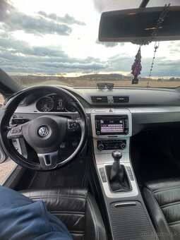 Volkswagen Passat CC 2.0TDI - 6