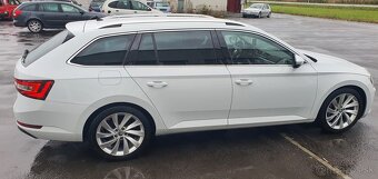 Škoda Super combi III, 2.0 - 6