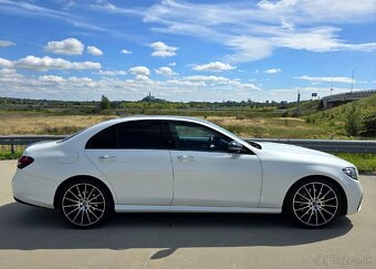 Mercedes Benz E 220d 4matic AMG line aut.9st/REZERVOVANÉ⛔️ - 6