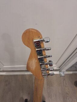 Elektrická gitara Squier - 6