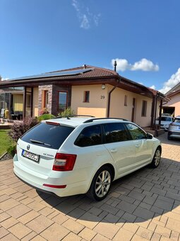 Škoda Octavia Combi 2.0 TDI - 6