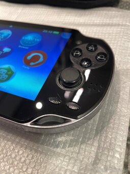 PS VITA PCH-1004 Oled 16GB / komplet box - 6