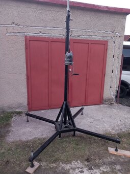 Stojany 2ks  vysuv 4,5 m - 6