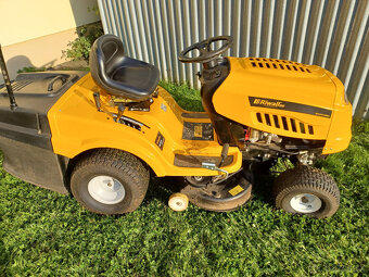 Predám trávny traktor RIWALL 92 H POWER KIT - 6