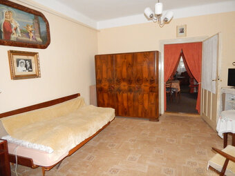 Na predaj 4 izbový dom vhodný aj ako chalupa v Malých Kosihá - 6