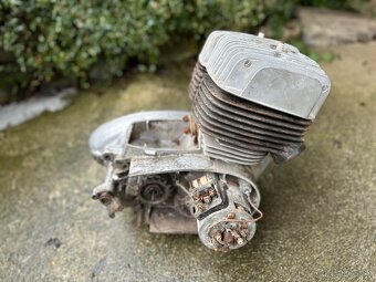 Motor na Jawa 350/360 - 6