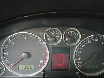 Seat Alhambra 2l TDI - 6