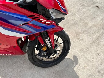 Honda CBR500R PC70 rok 2024 len 1790km - 6