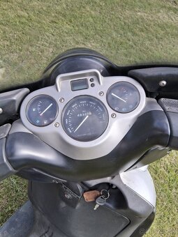 Aprilia 200gt - 6