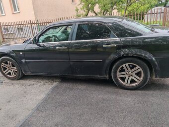 Predám Chrysler C300. - 6