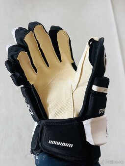 Predám rukavice Warrior LX20 JR nové - 6