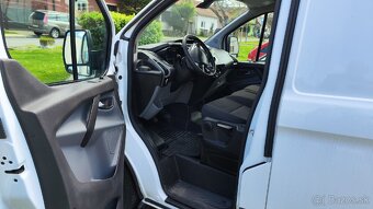 Ford tranzit 174000km rok 2015 - 6
