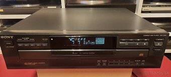 Predám 5CD meniče Sony - 6