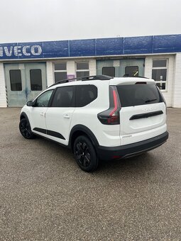 NOVÁ DACIA JOGGER TCE 110 5 miest - 6