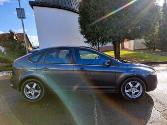 Ford Focus 1.8 16V duratec 92kw,r.v.2010 - 6
