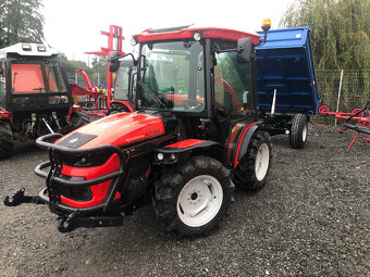 Malotraktor AGT 1060 Turbo + kabina otočné pracoviště, 56 HP - 6