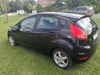 Ford Fiesta - 6