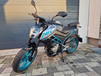 CF Moto 300 NK - 6