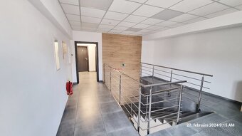 ID 3080 Prenájom: 2 nové kancelárie 18+18 m2 - 6