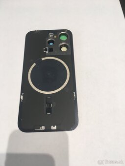 iPhone 15pro zadné sklo - 6