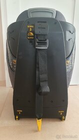 Otocna autosedacka Maxi Cosi AssisFix do 18 kg
- 6