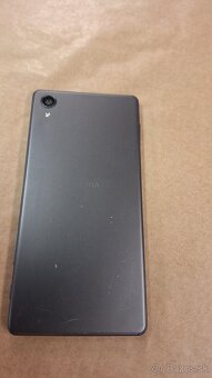 Sony xperia X F5121 3/32GB android 8 - 6