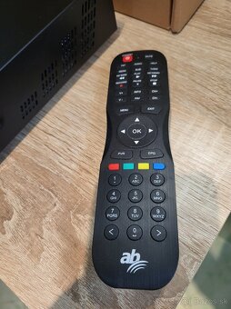 satelitný prijímač AB Pulse 4K, 2-tuner, s diskom 500GB - 6