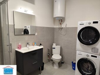 Na prenájom  2-izbový byt - Nové Zámky - 6
