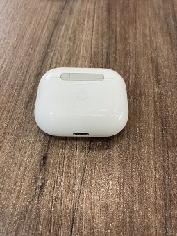 AirPods 3 - 6
